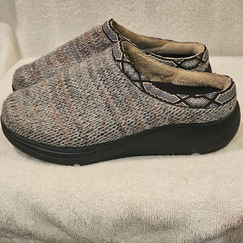 DREW SLIP ON SHOES